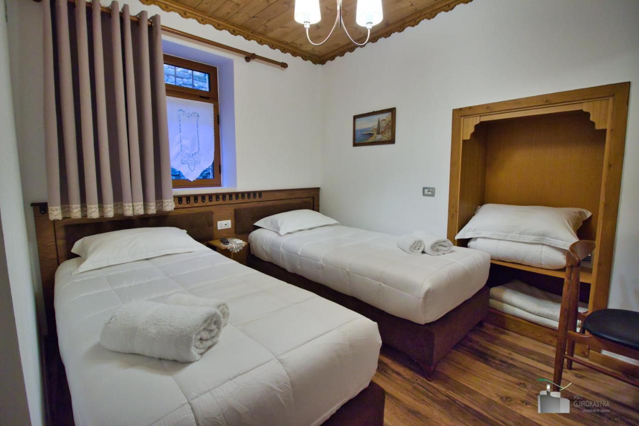 Boutique Hotel Praga Gjirokastër Exterior foto