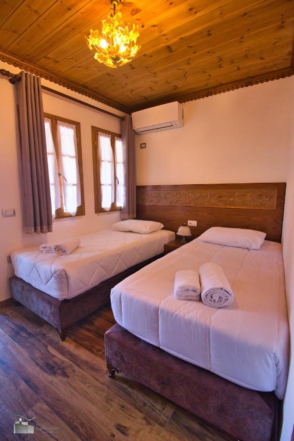 Boutique Hotel Praga Gjirokastër Exterior foto